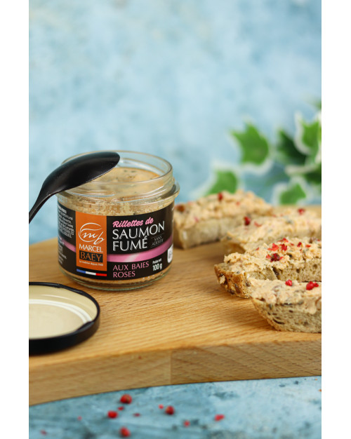 Rillettes de saumon fumé aux baies roses 